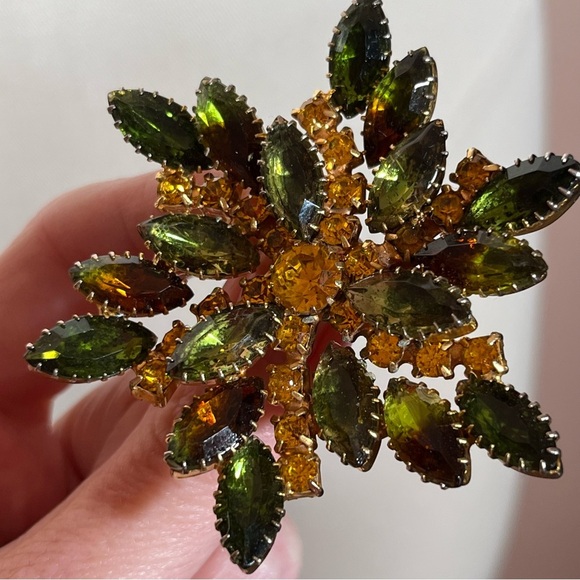 Vintage Antique Retro Juliana Oversized Crystal Amber Avocado Green Gold Brooch - Picture 10 of 12